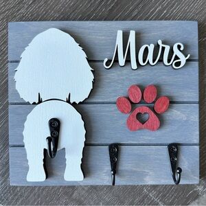 NWOT Dog Leash Holder